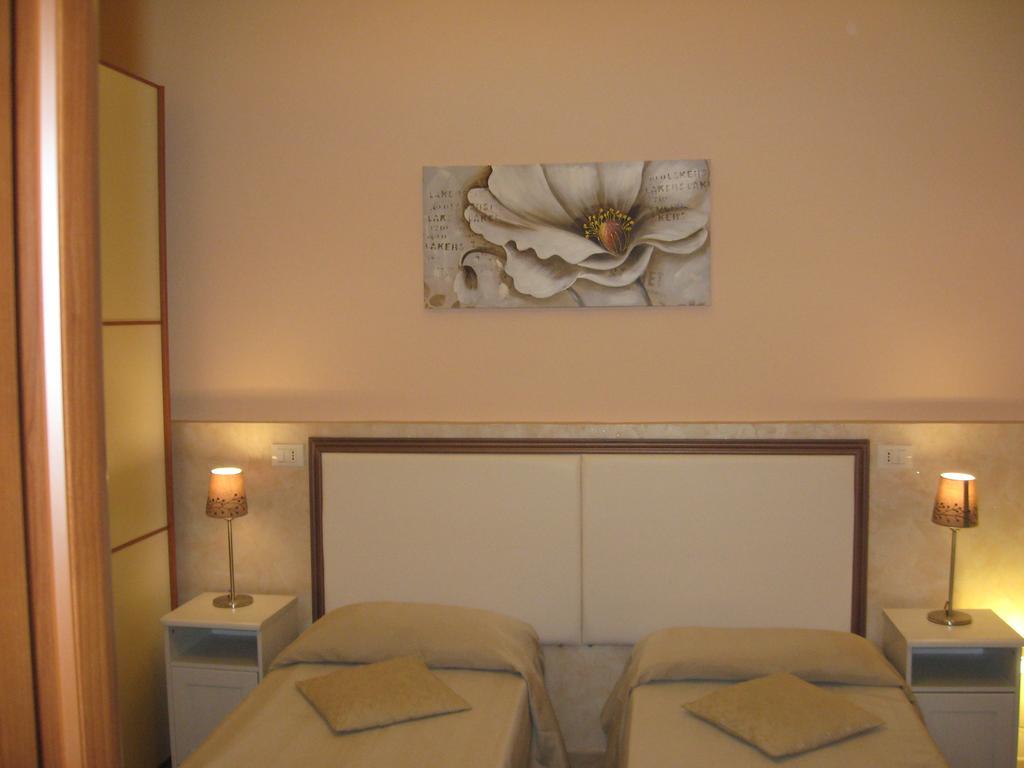 B&B Romantica Home ภายนอก รูปภาพ